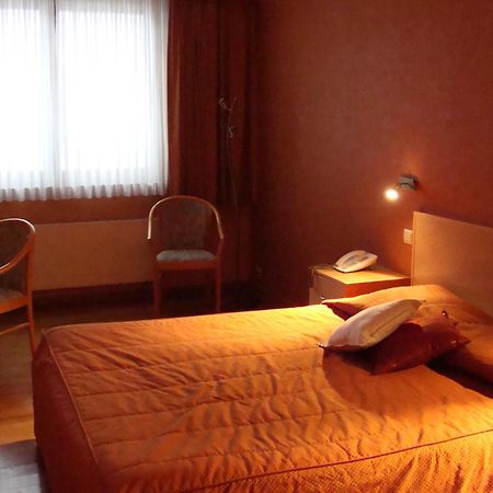 Le Relais Du Marquis Hotel Ittre Bagian luar foto
